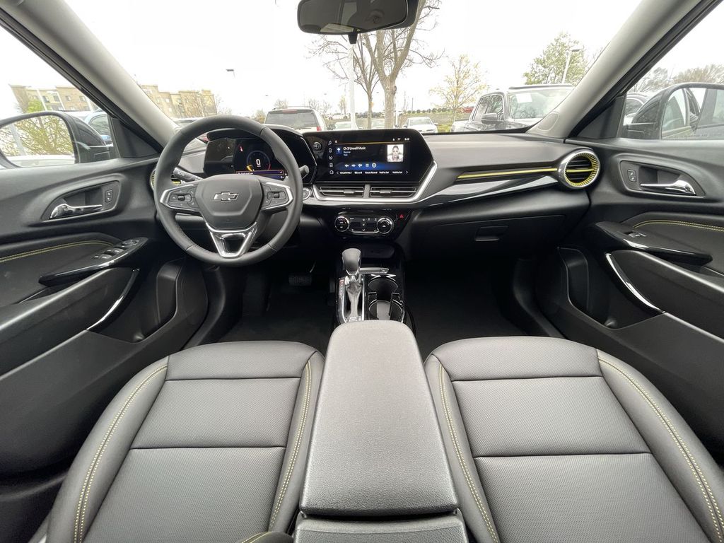 2026 Chevrolet Trax Activ - Photo 10