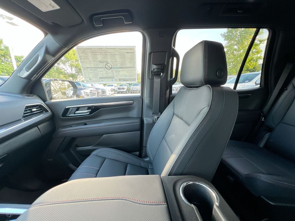 2026 Chevrolet Tahoe RST - Photo 11