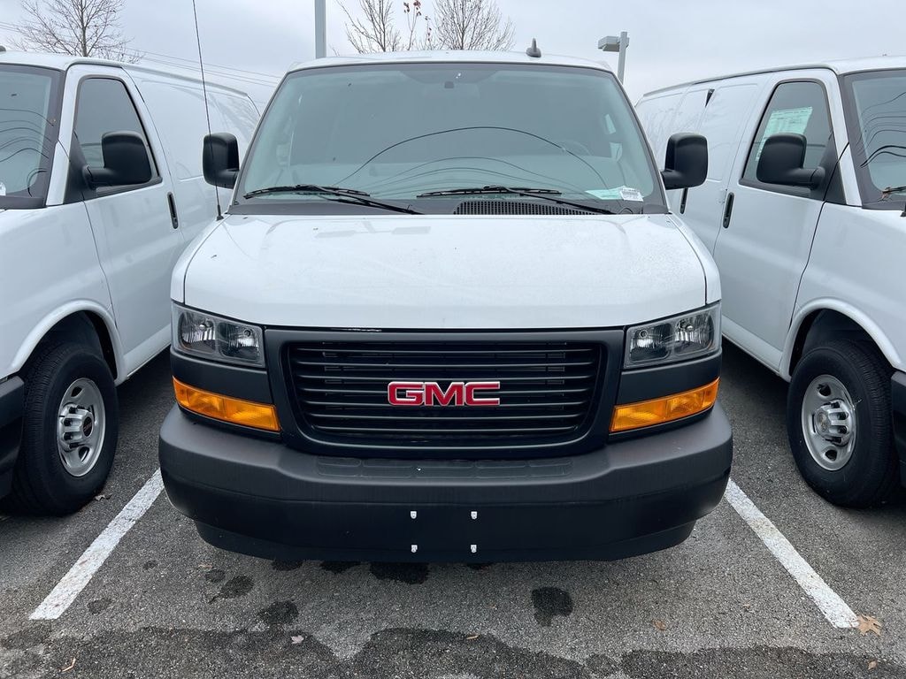 New 2025 GMC Savana Cargo 2500 Work Van Van