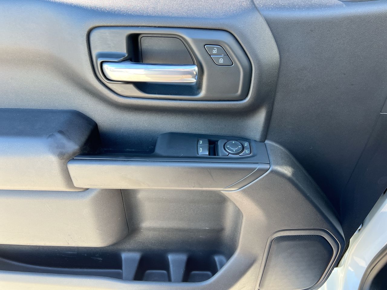 2023 Chevrolet Silverado 1500 Work Truck - Photo 19