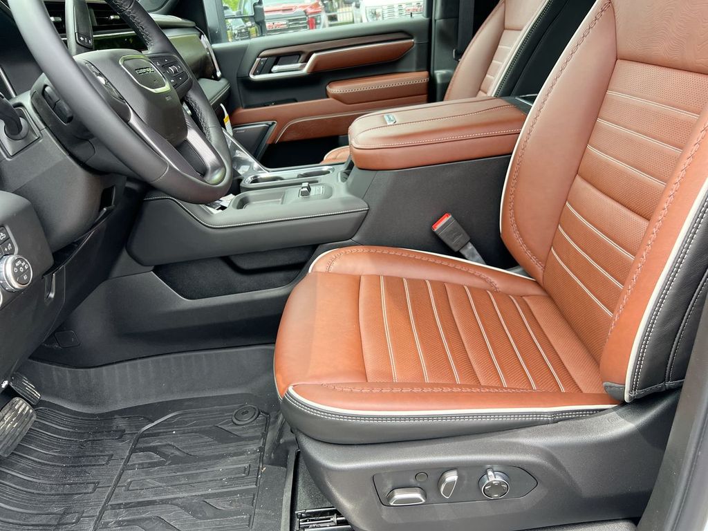 2026 GMC Sierra 2500HD Denali Ultimate - Photo 14