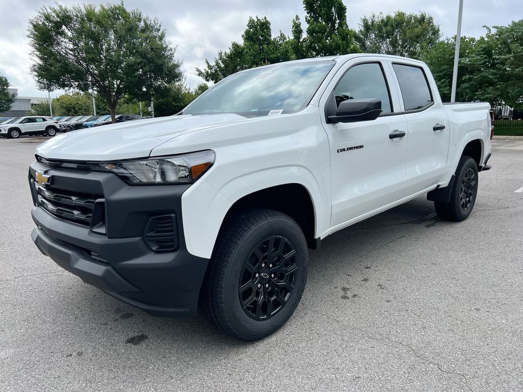 2026 Chevrolet Colorado Work Truck - Photo 4