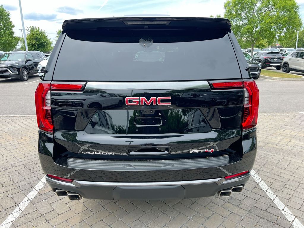 2026 GMC Yukon XL AT4 - Photo 9