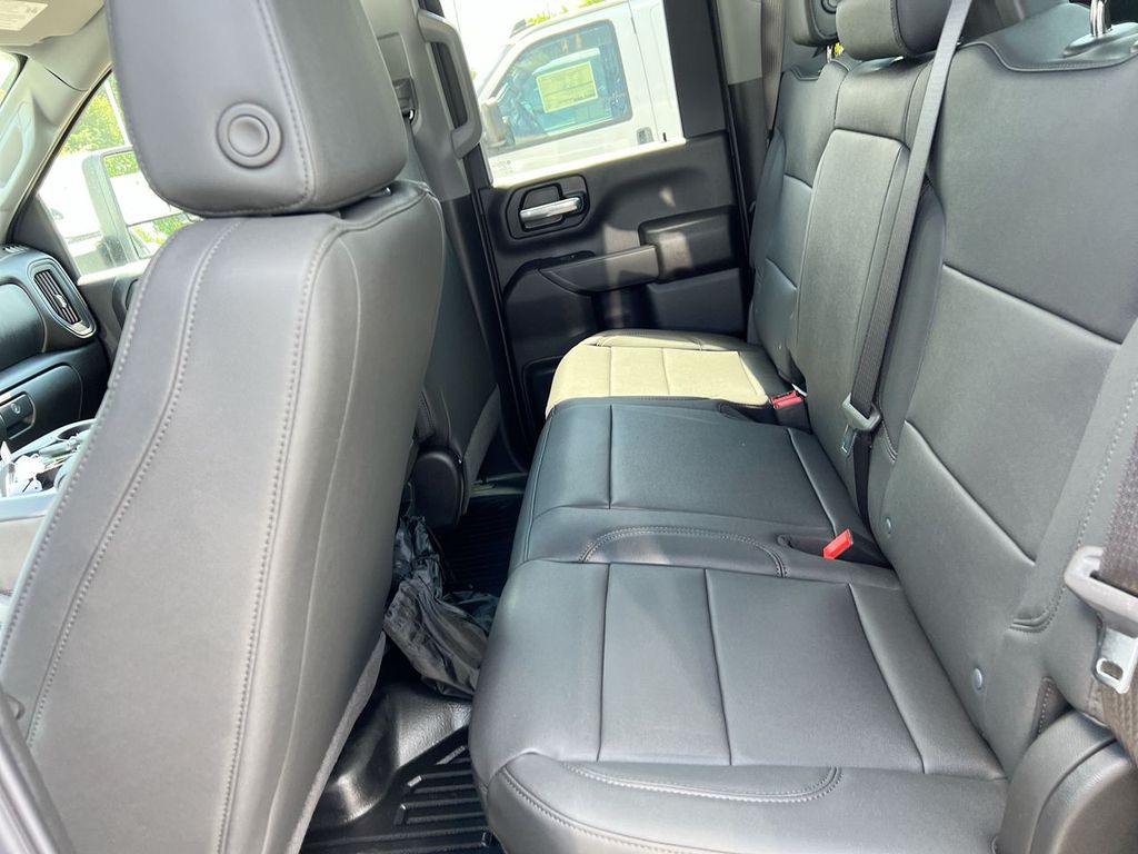 2026 GMC Sierra 2500HD Pro - Photo 15