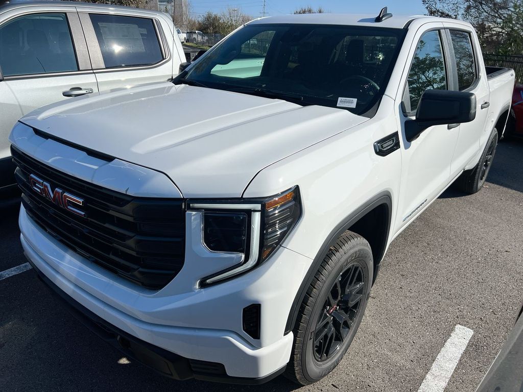 2026 GMC Sierra 1500 Pro's photo