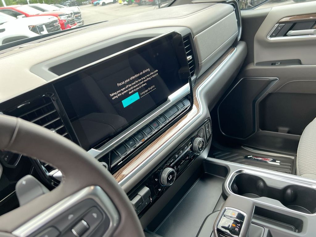 2026 Chevrolet Silverado 1500 LT - Photo 18
