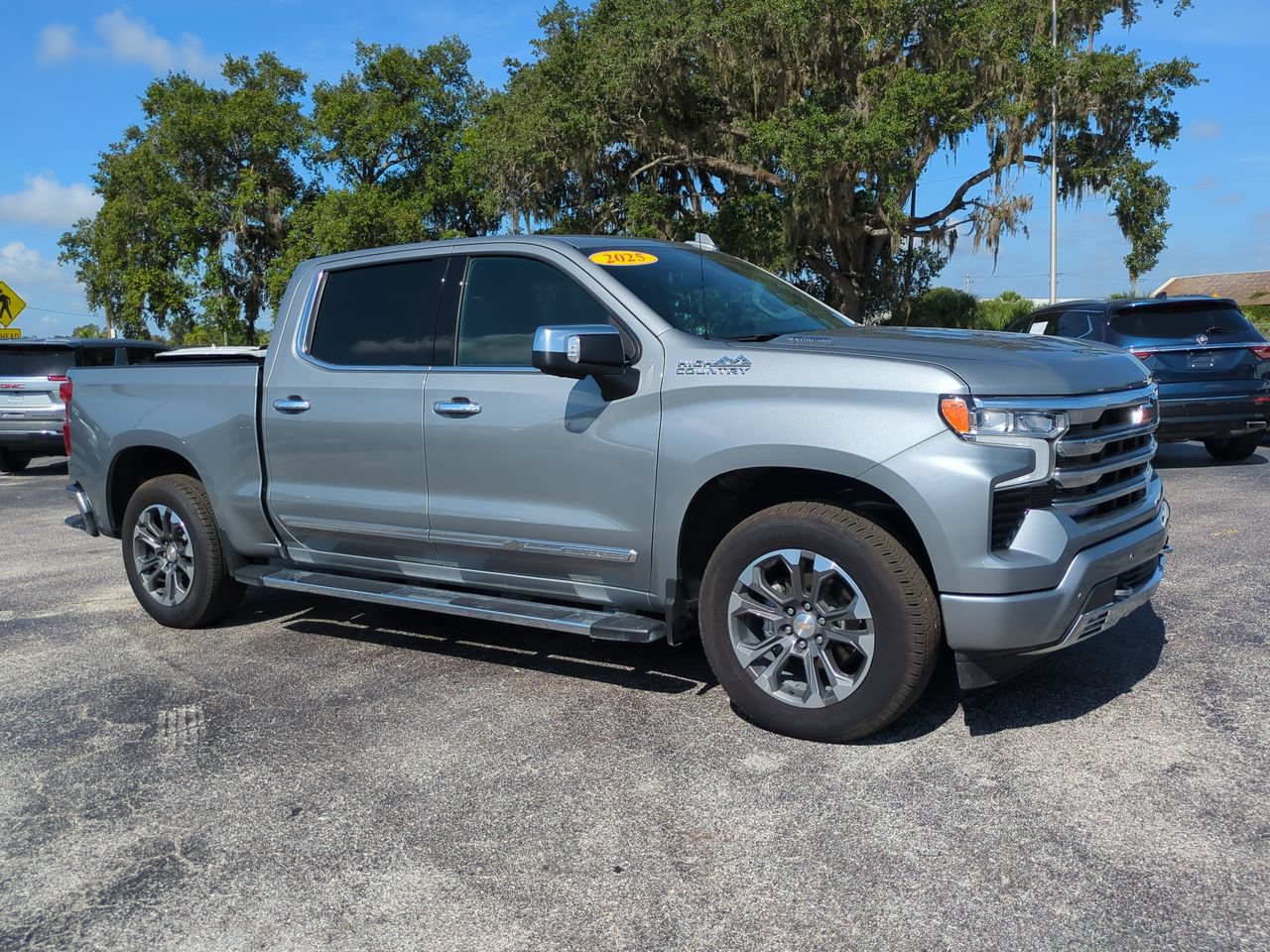 Used 2025 Chevrolet Silverado 1500 High Country Truck Crew Cab