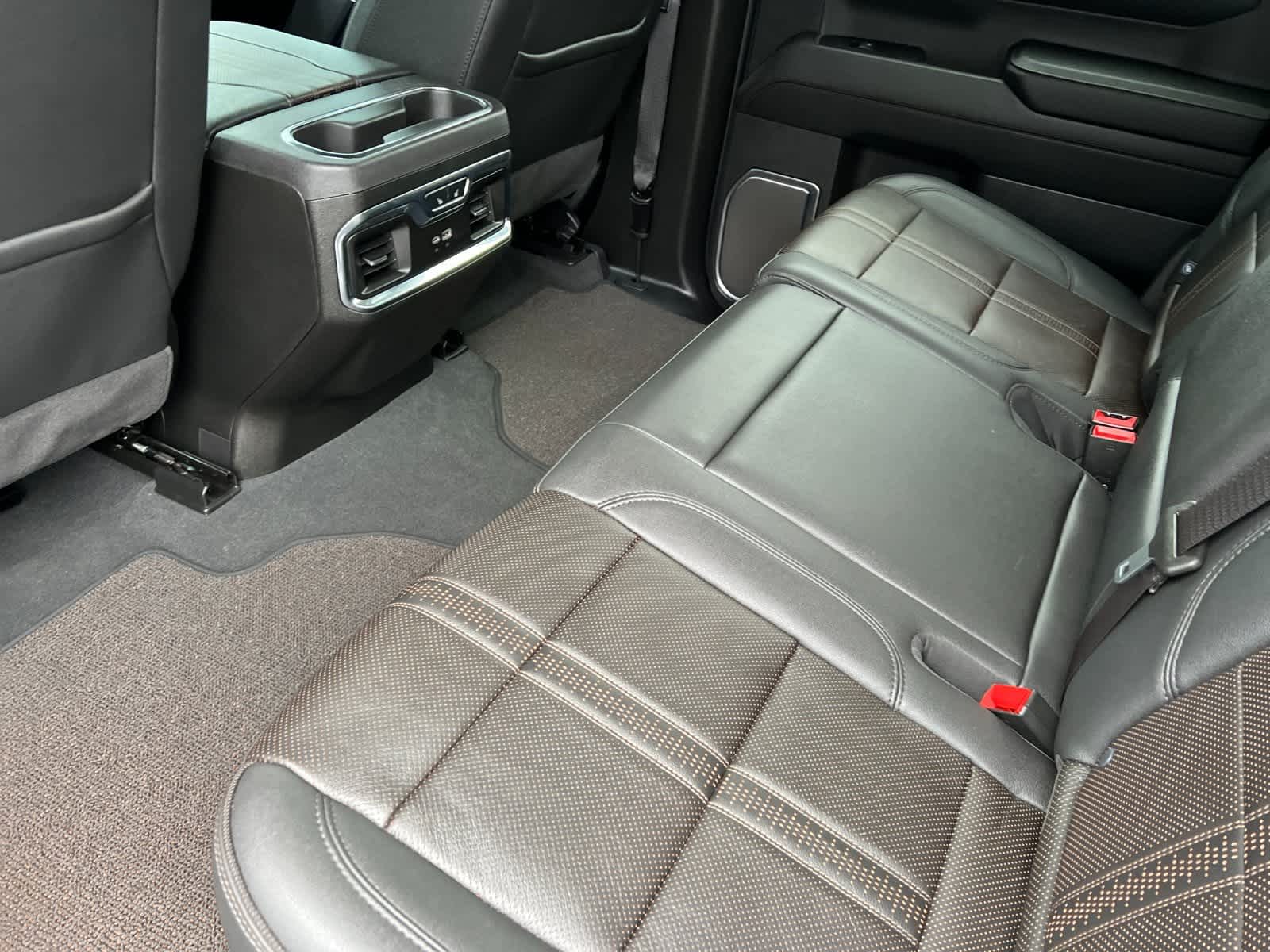 Thumbnail: 2024 Chevrolet Silverado 1500 - 4