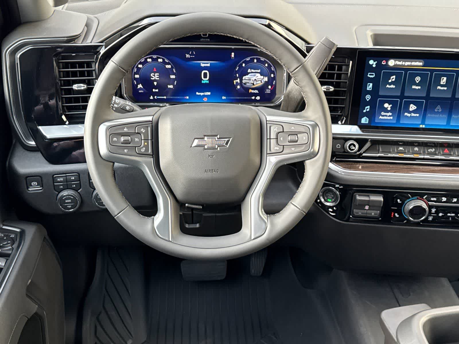 Thumbnail: 2026 Chevrolet Silverado 1500 - 14