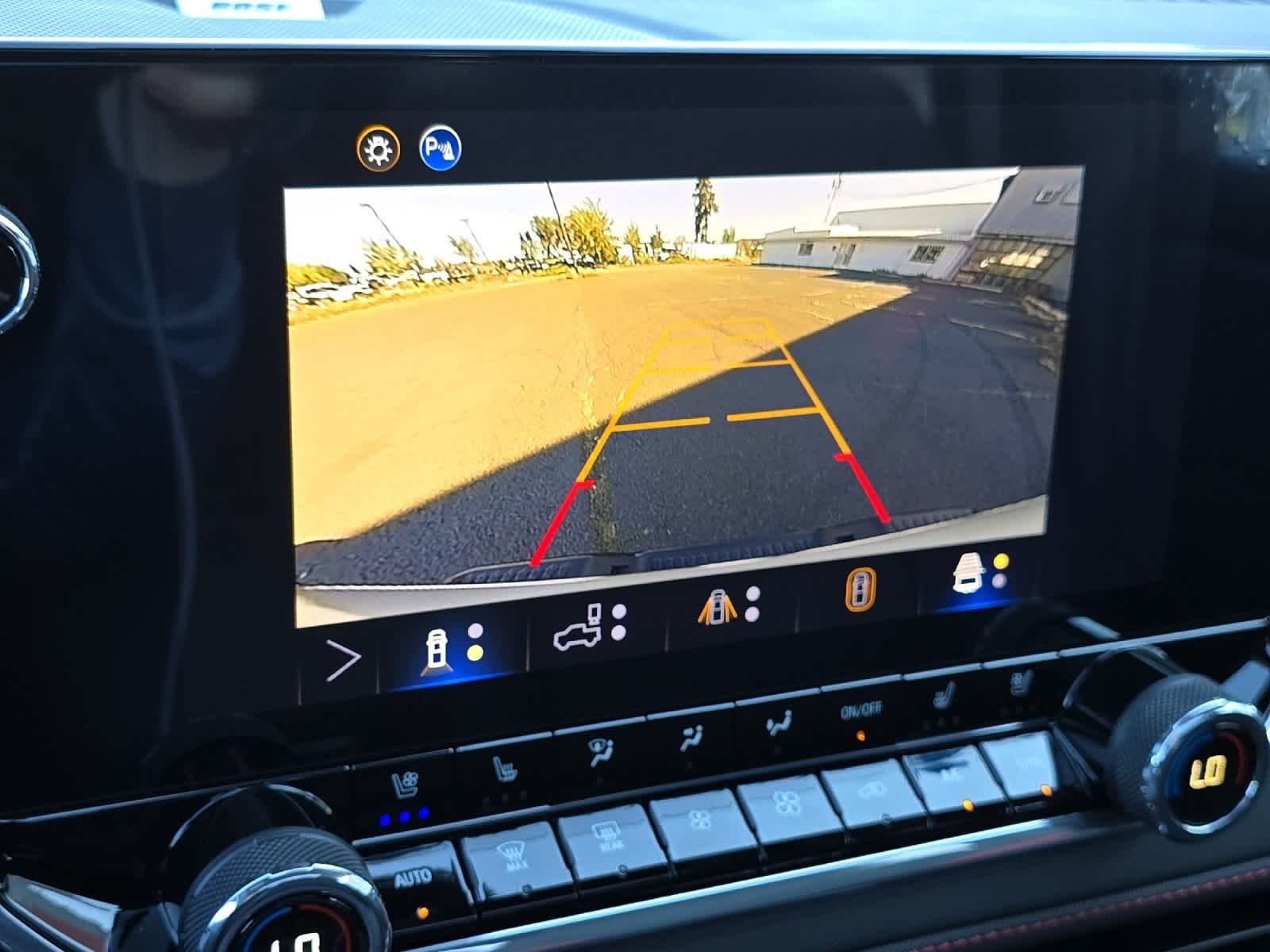 Thumbnail: 2026 Chevrolet Colorado - 19