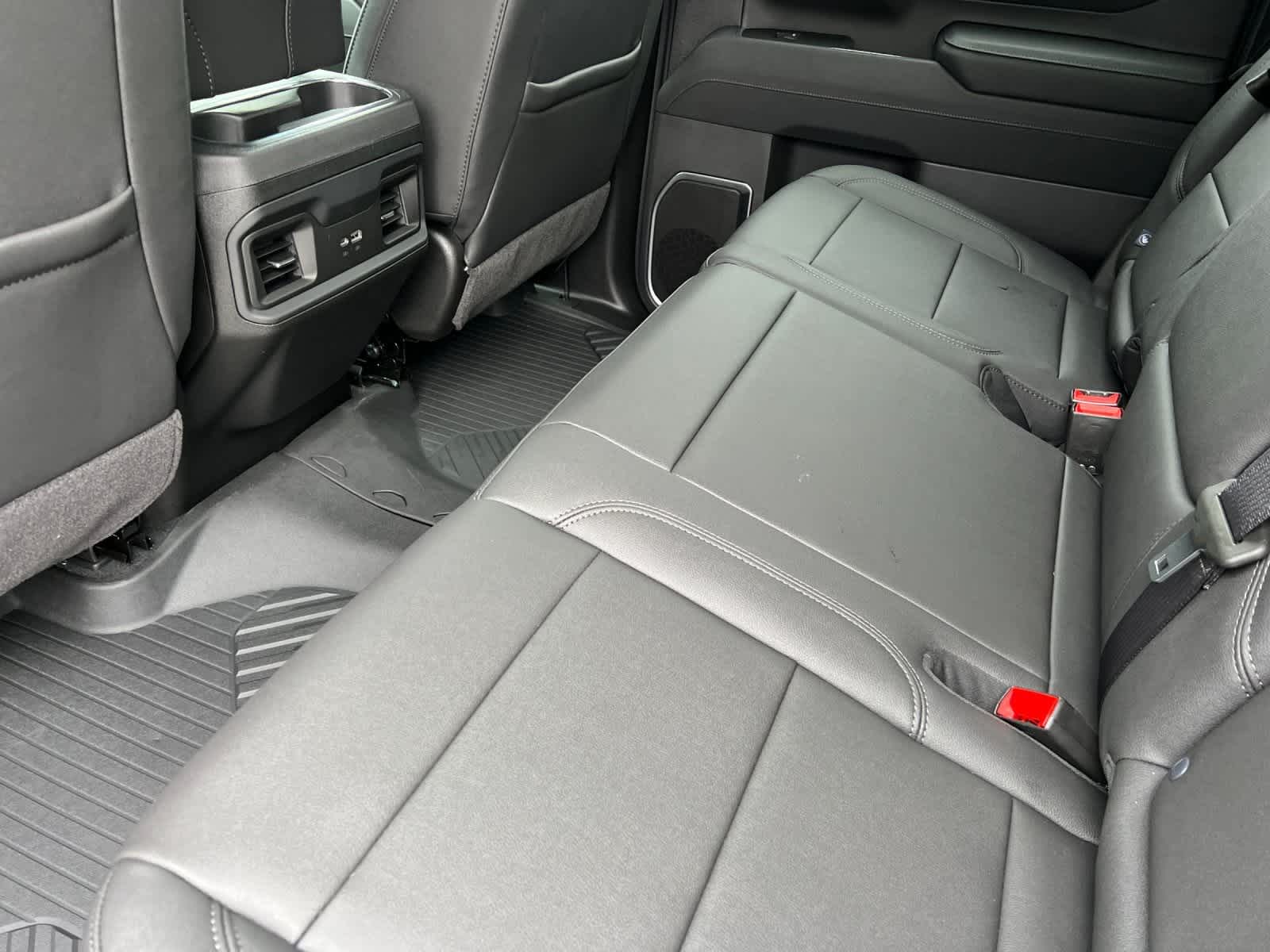 Thumbnail: 2026 Chevrolet Silverado 2500 - 4