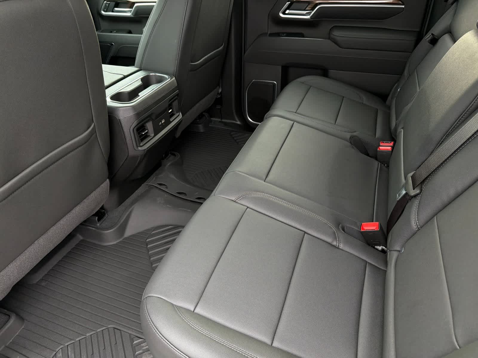 Thumbnail: 2026 Chevrolet Silverado 2500 - 4