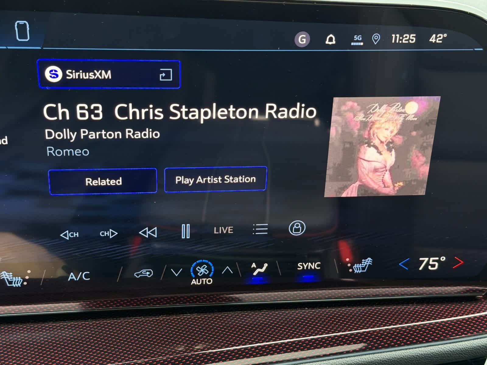 Thumbnail: 2026 Chevrolet Traverse - 19