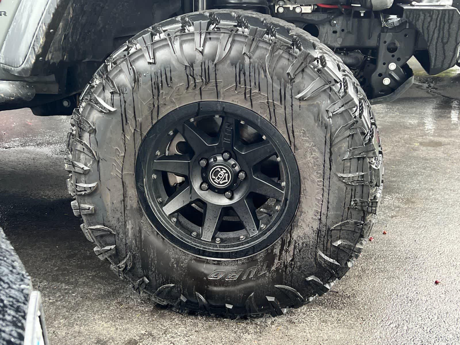 Thumbnail: 2022 Jeep Gladiator - 11