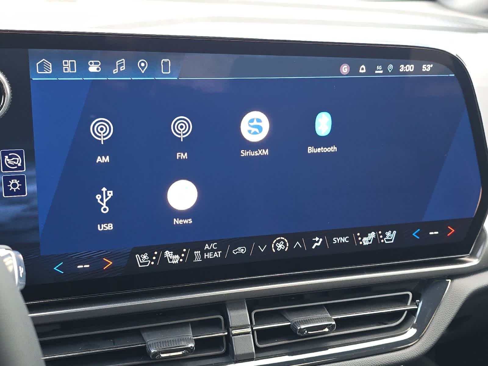 Thumbnail: 2026 Chevrolet Equinox - 18