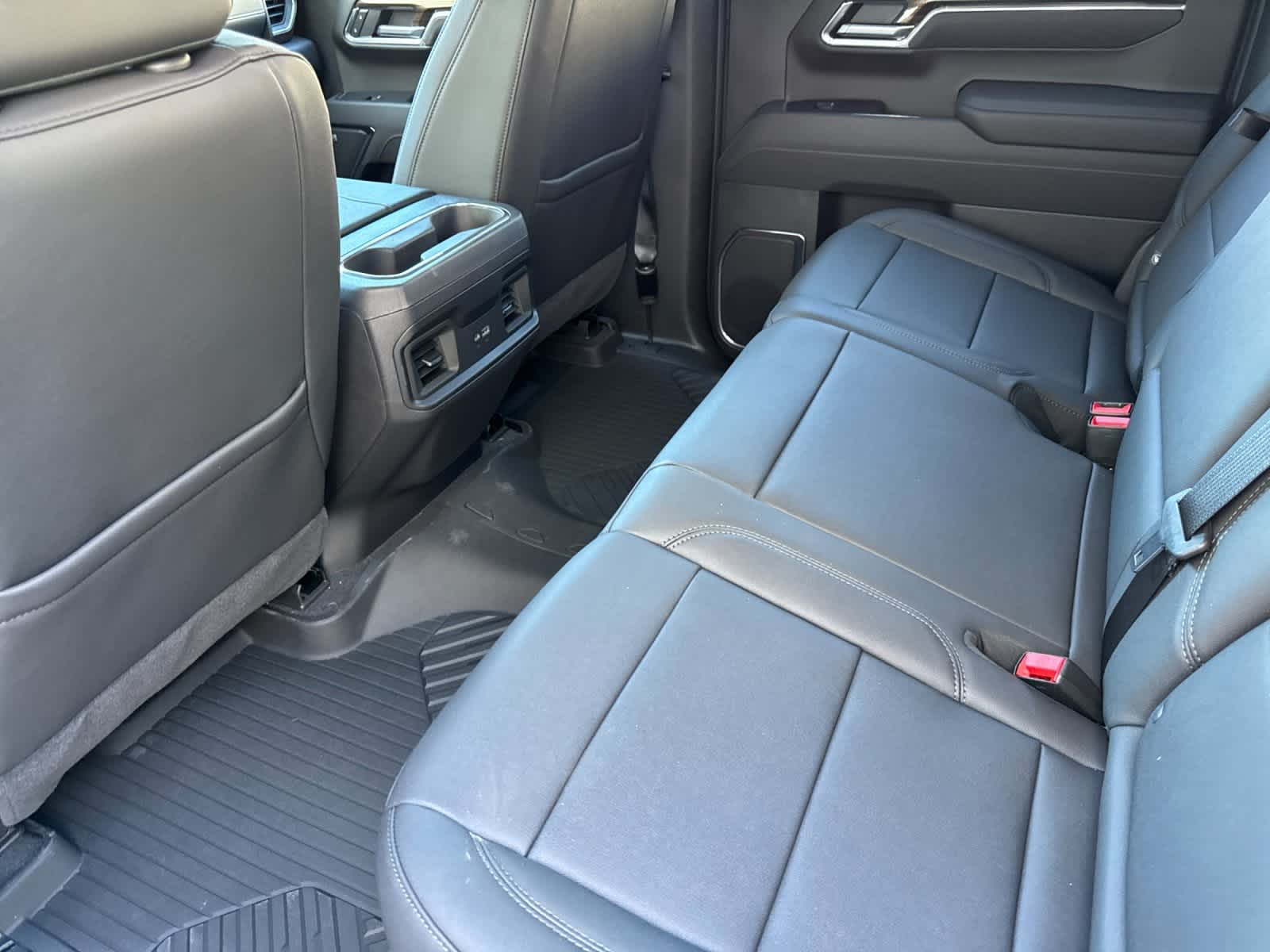 Thumbnail: 2026 Chevrolet Silverado 1500 - 4