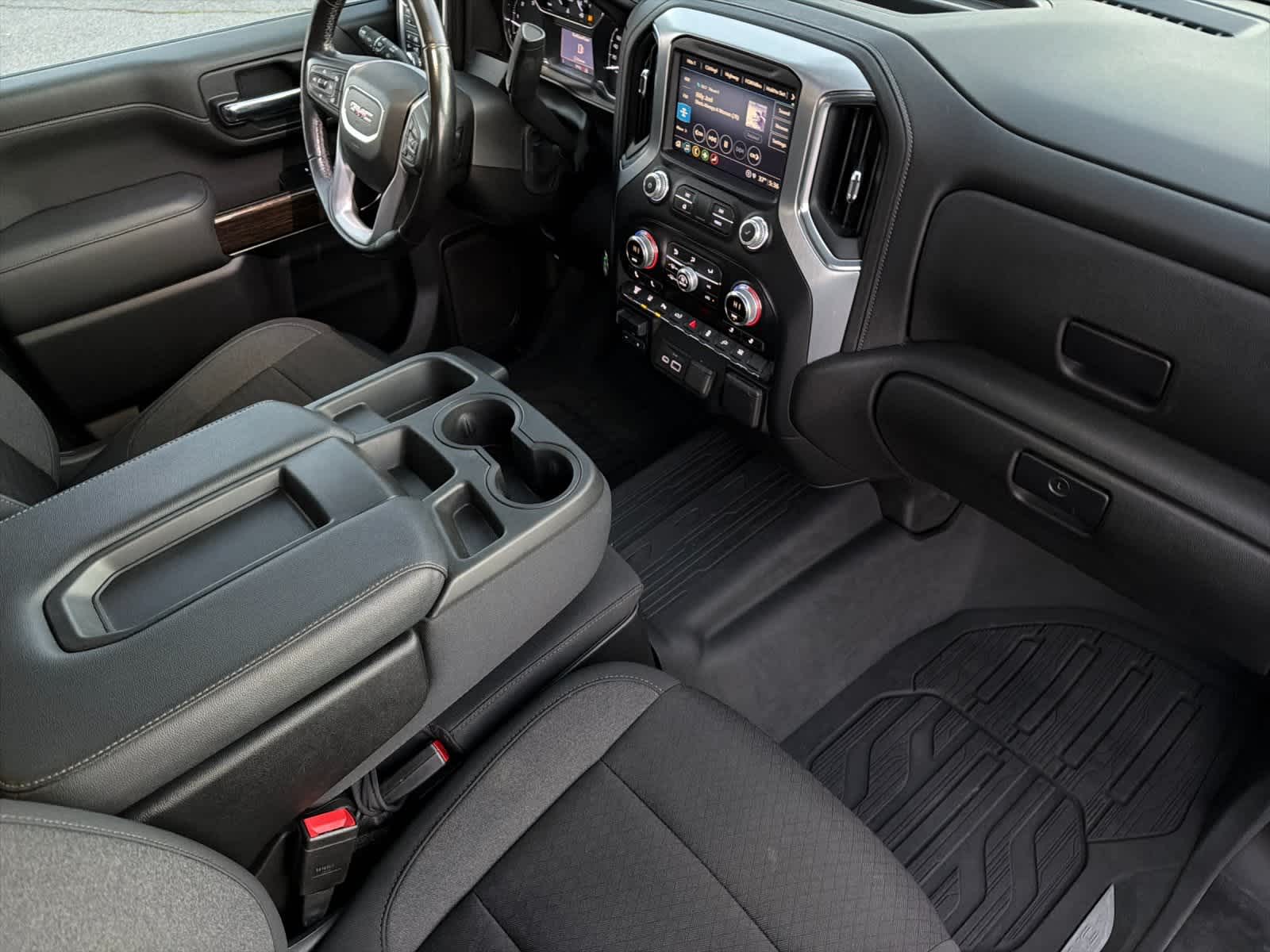 Thumbnail: 2021 GMC Sierra 3500 - 14