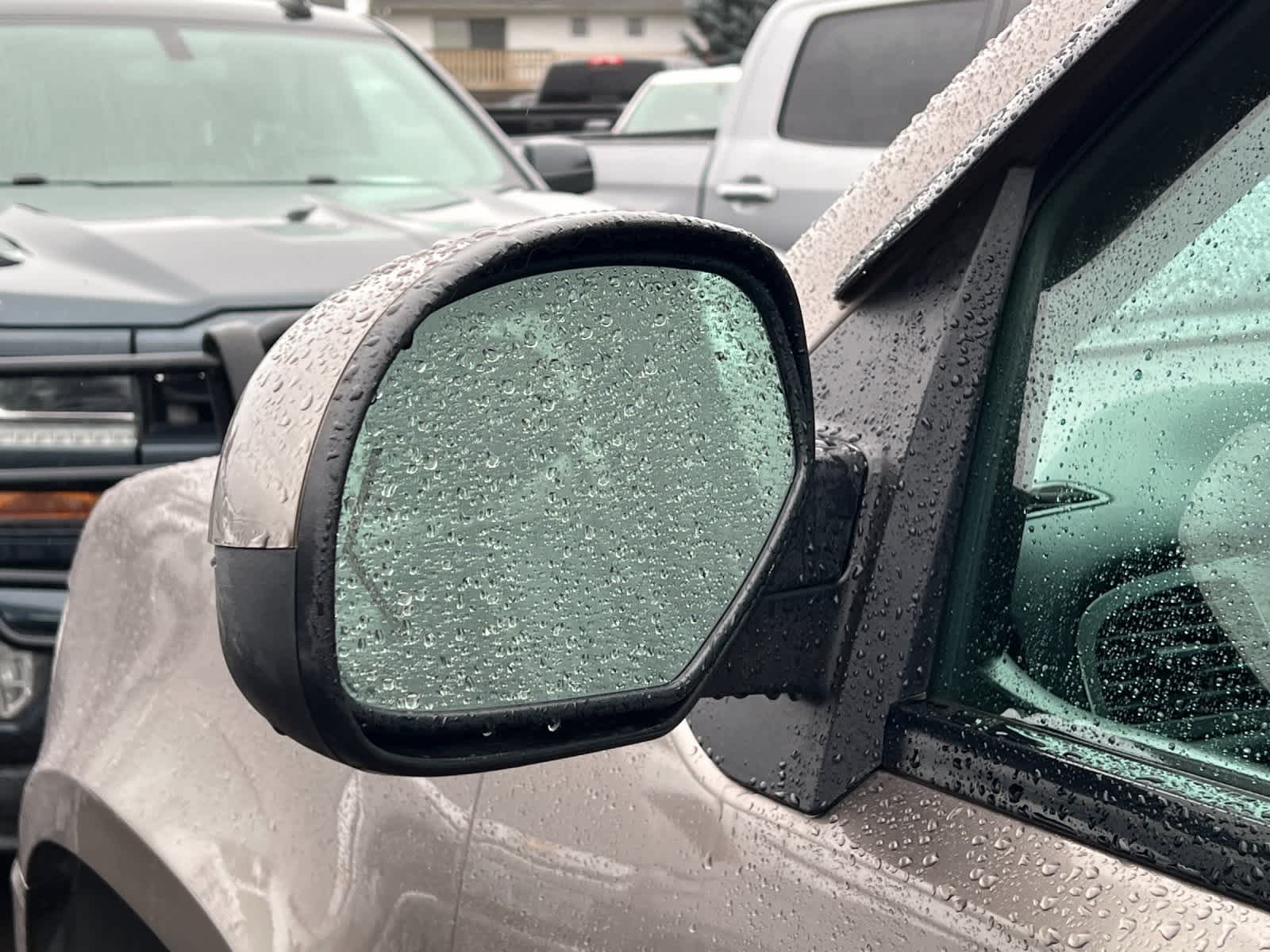 Thumbnail: 2013 Chevrolet Tahoe - 10