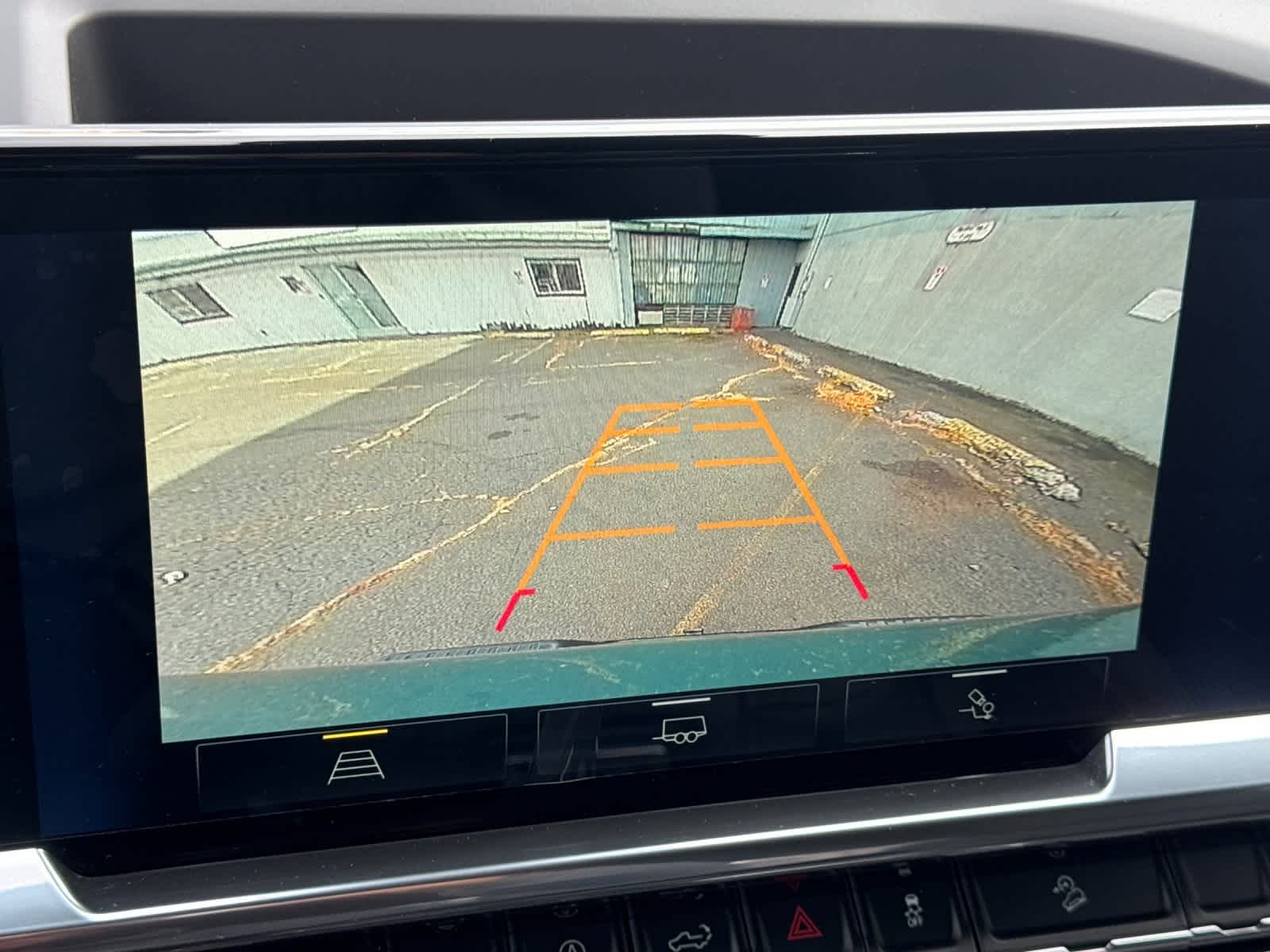 Thumbnail: 2026 Chevrolet Silverado 1500 - 19