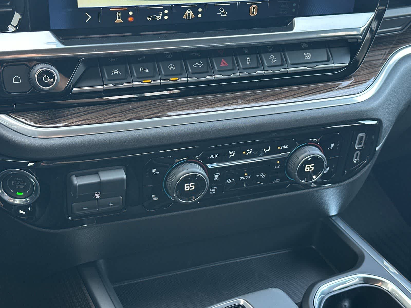 Thumbnail: 2026 Chevrolet Silverado 1500 - 20