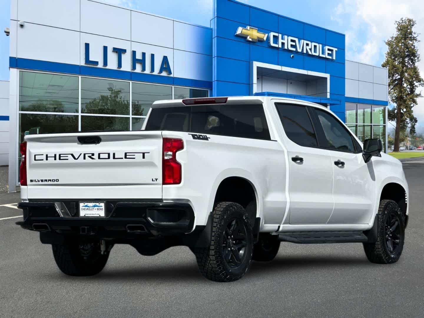 Thumbnail: 2026 Chevrolet Silverado 1500 - 2
