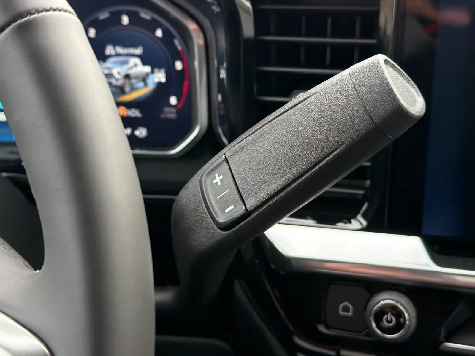 Thumbnail: 2026 Chevrolet Silverado 2500 - 21