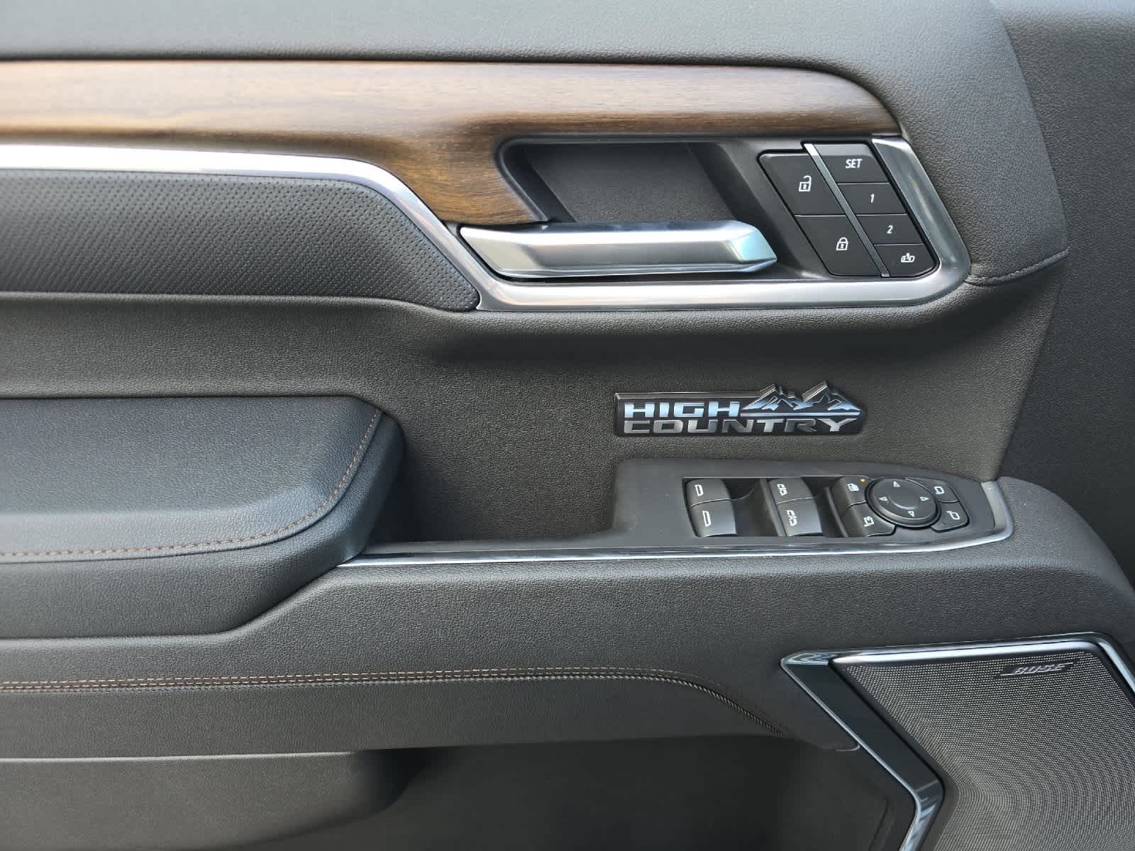 Thumbnail: 2026 Chevrolet Silverado 1500 - 12