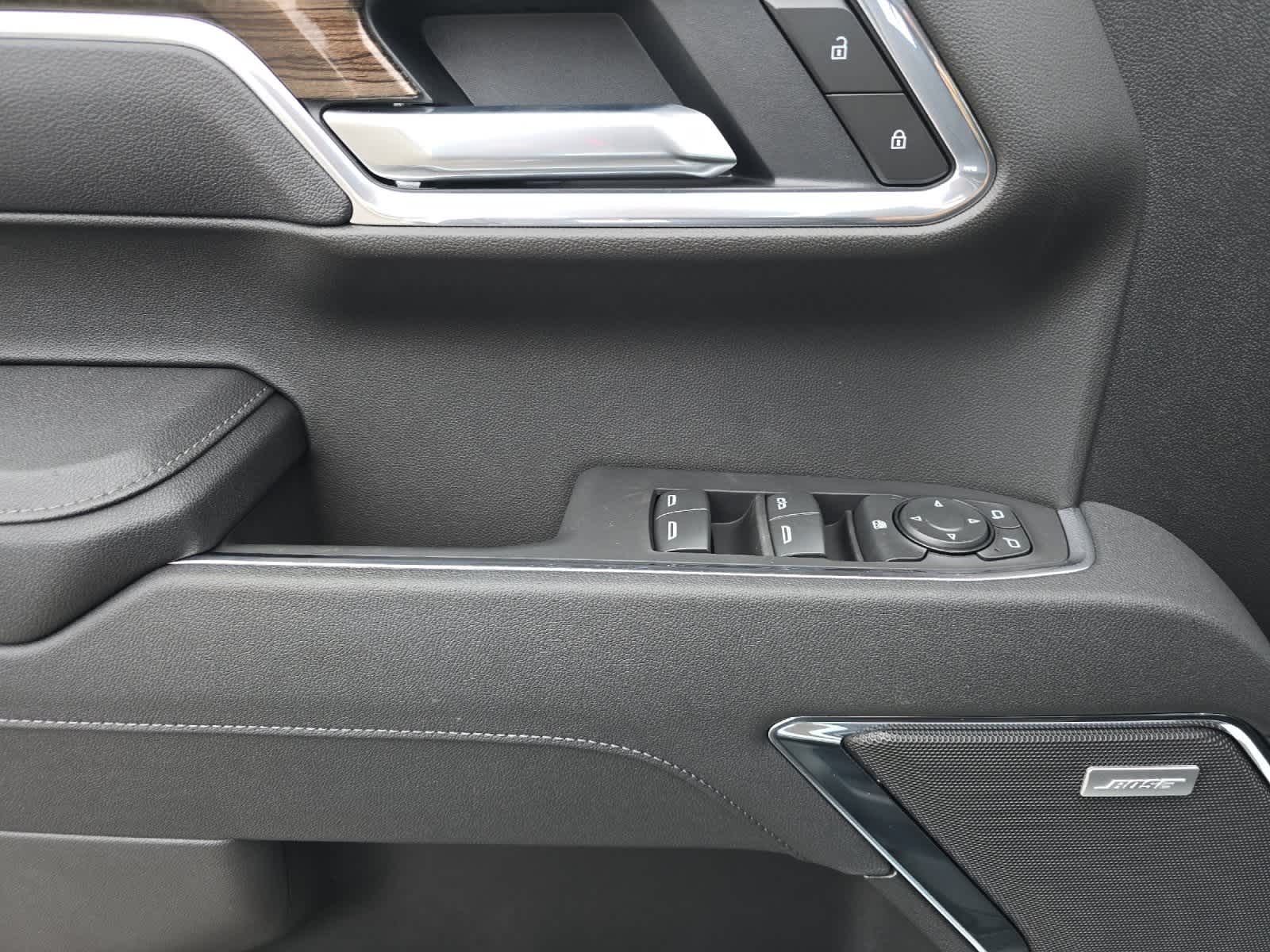 Thumbnail: 2026 Chevrolet Silverado 1500 - 12