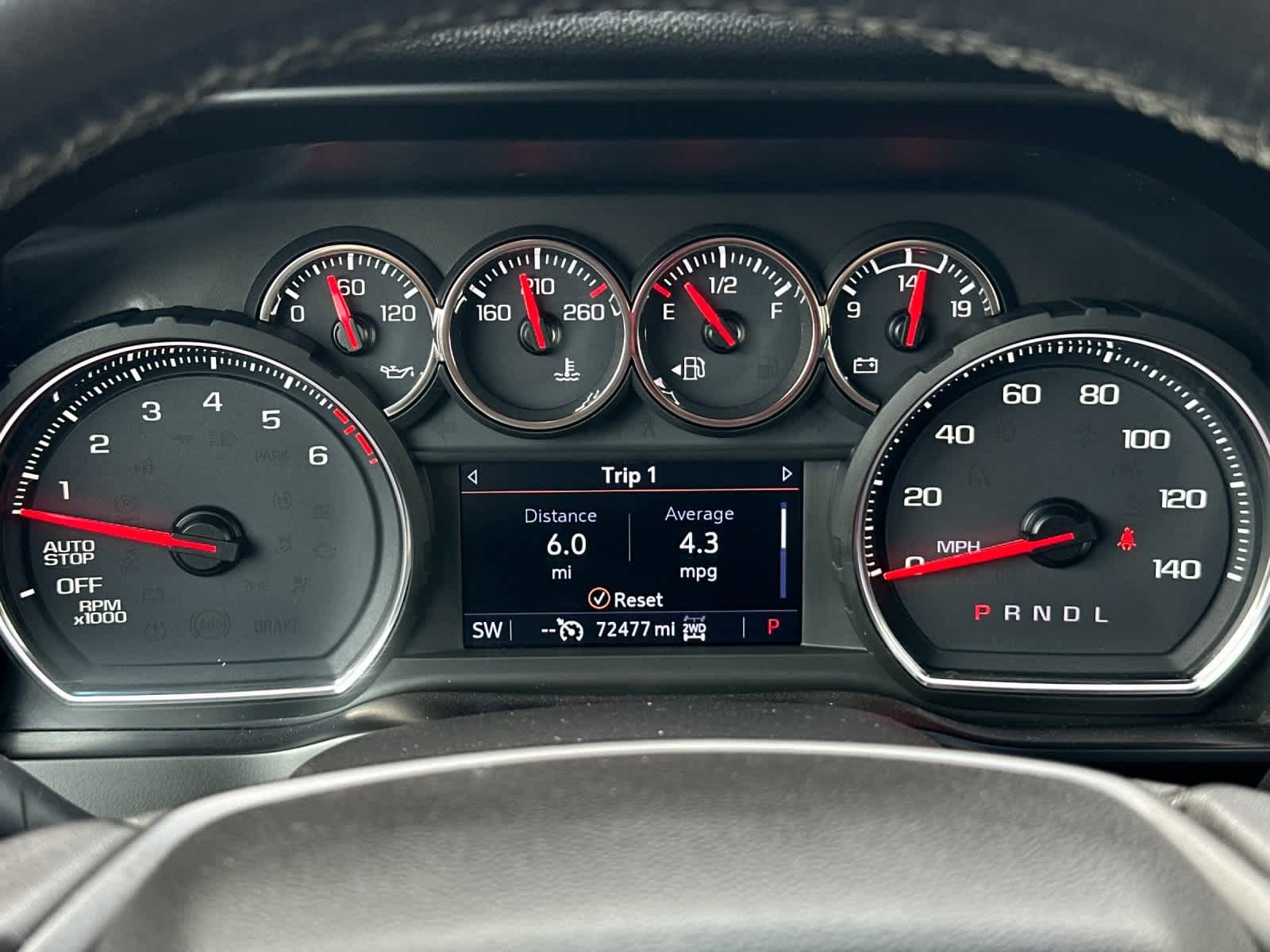 Thumbnail: 2020 Chevrolet Silverado 1500 - 23