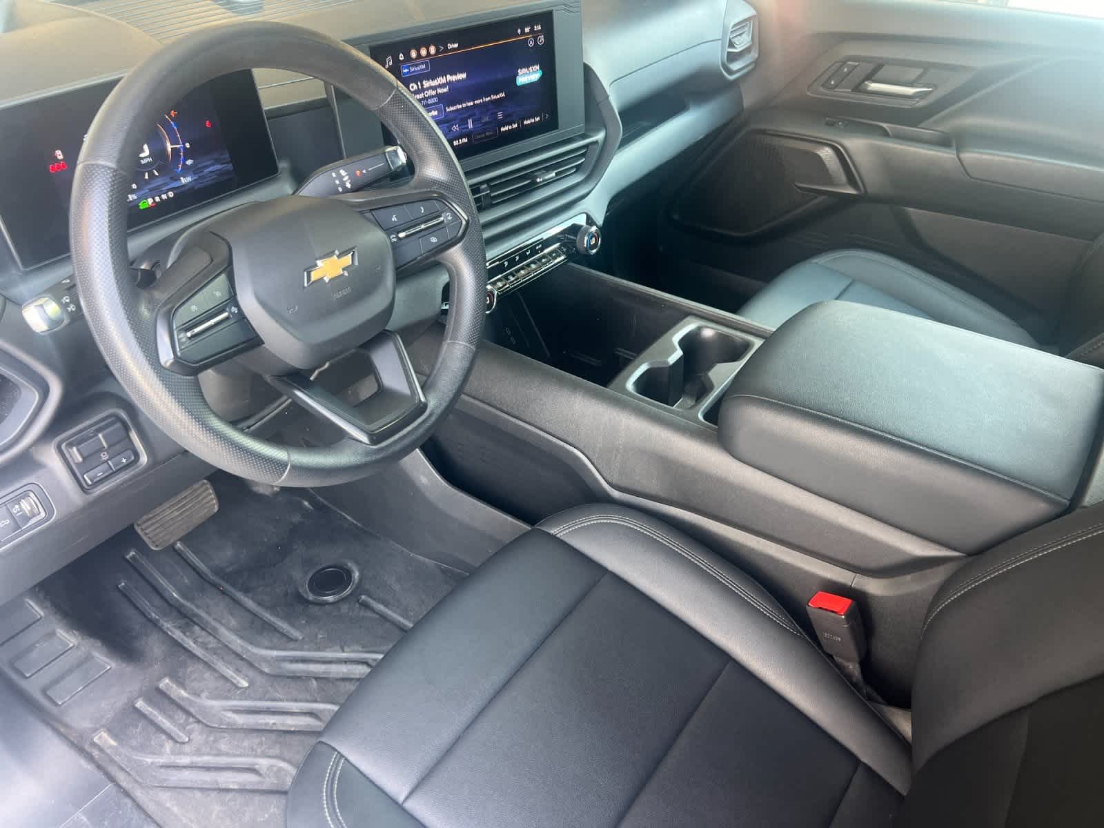 Thumbnail: 2024 Chevrolet Silverado EV - 11