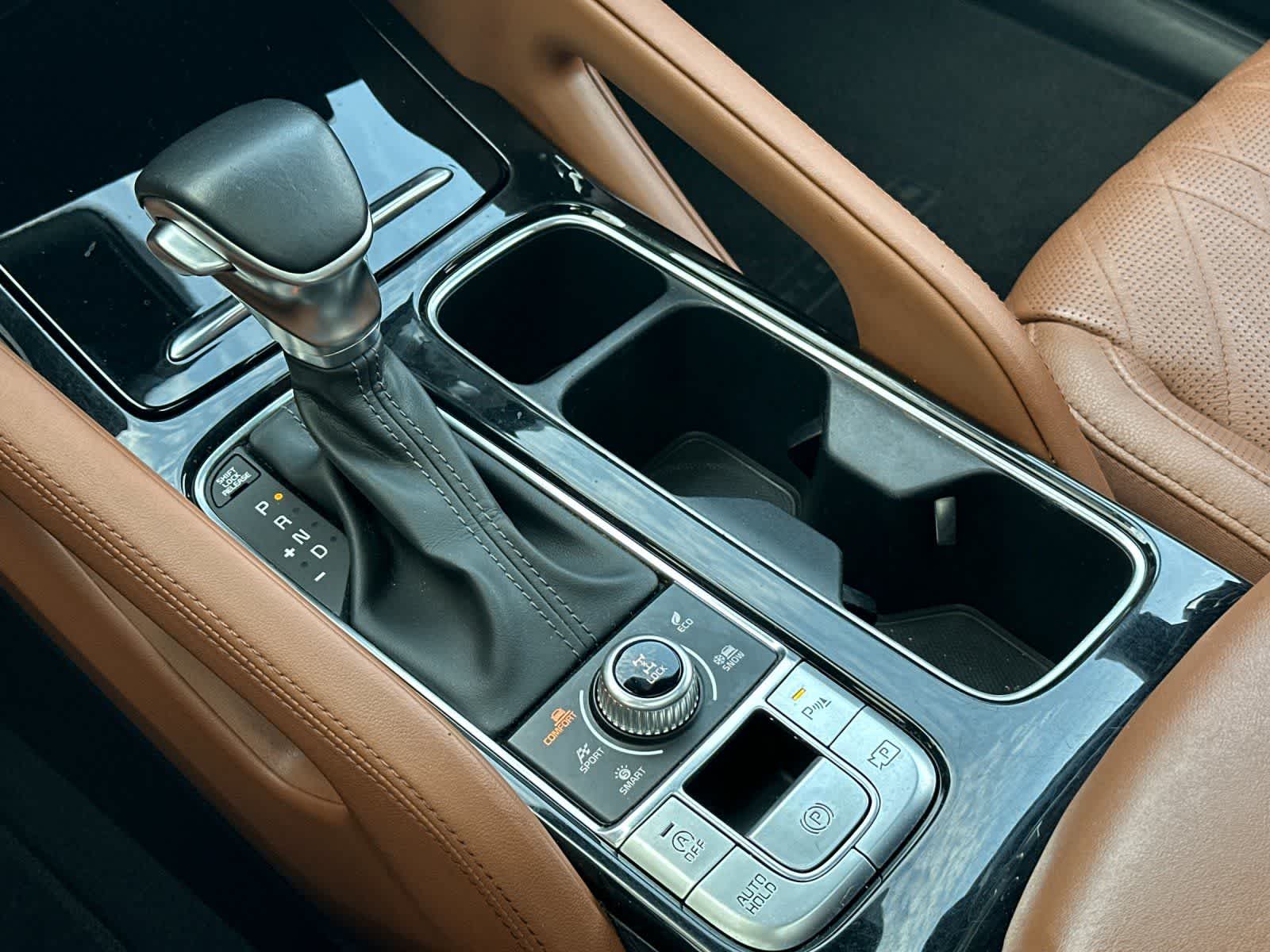 Thumbnail: 2023 Kia Telluride - 23