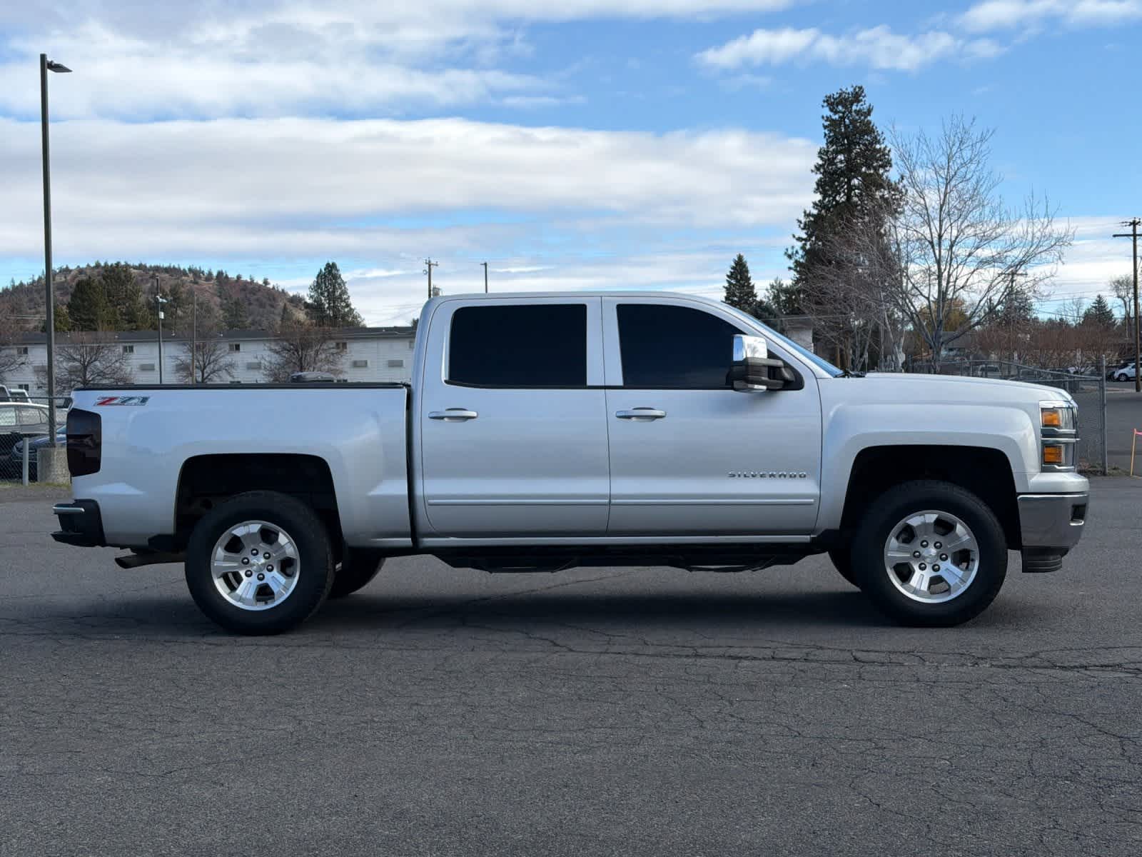Thumbnail: 2015 Chevrolet Silverado 1500 - 8