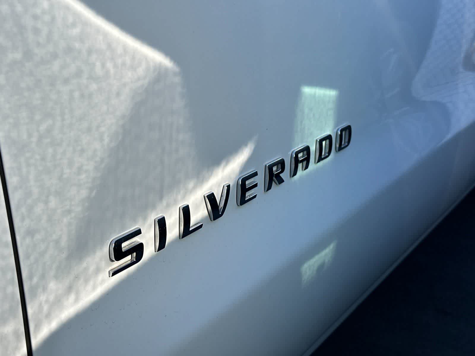 Thumbnail: 2018 Chevrolet Silverado 1500 - 9