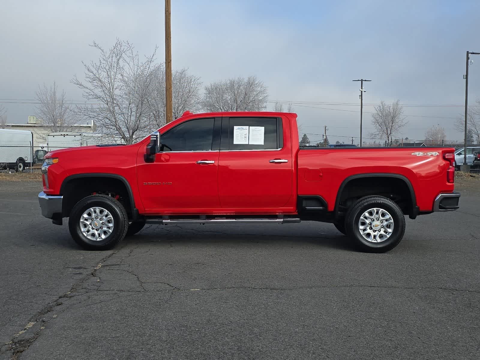 Thumbnail: 2022 Chevrolet Silverado 3500 - 5