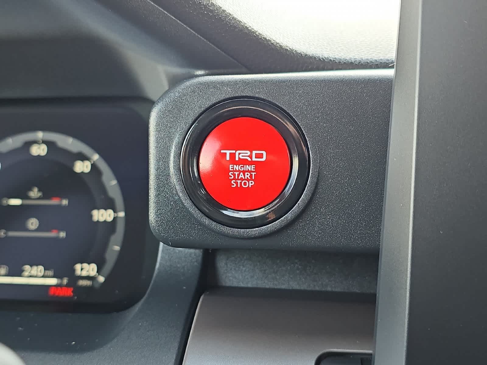 2024 Toyota Tacoma TRD Off-Road 21