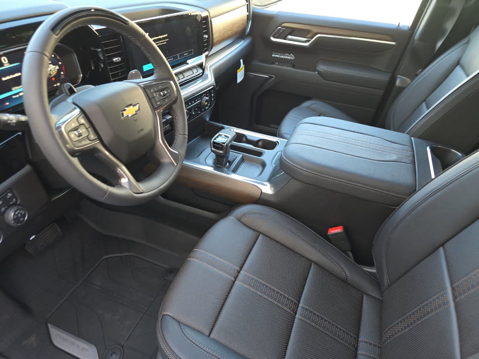 Thumbnail: 2026 Chevrolet Silverado 1500 - 11
