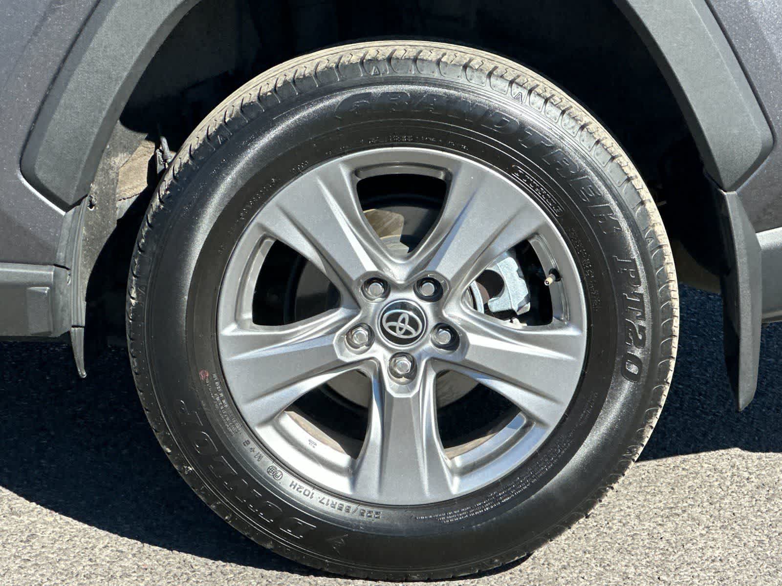 Thumbnail: 2024 Toyota RAV4 - 27