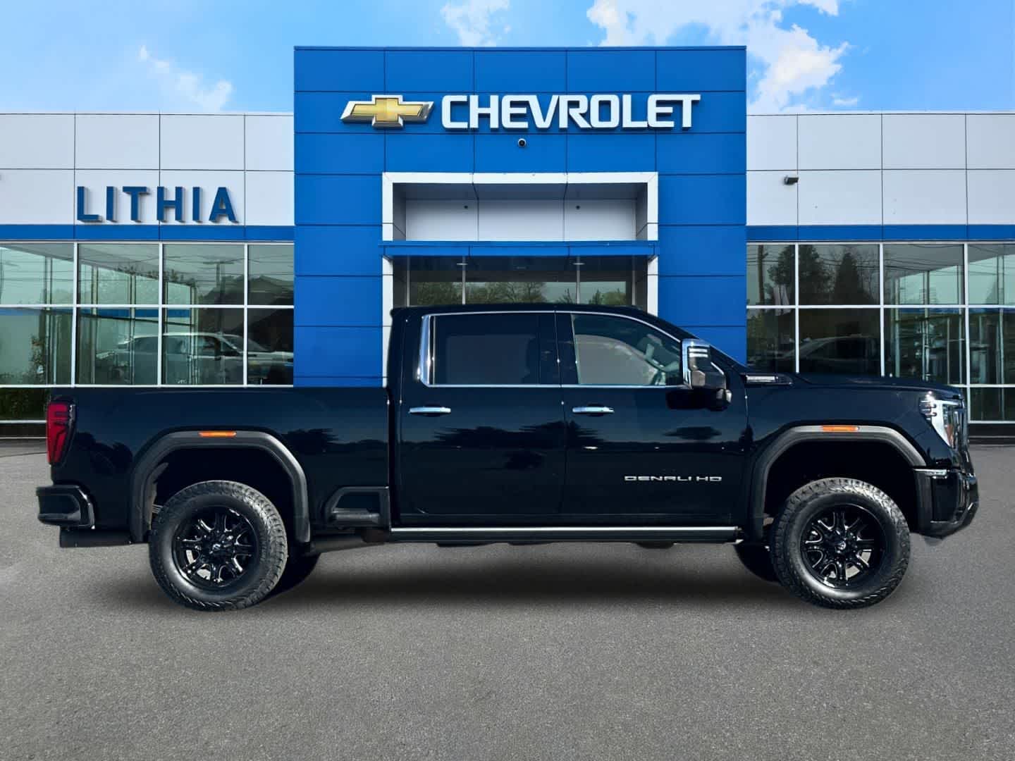 Thumbnail: 2024 GMC Sierra 3500 - 8