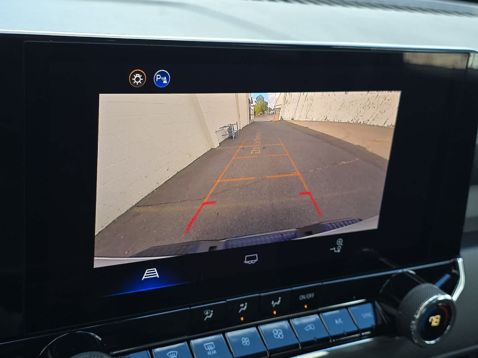 Thumbnail: 2026 Chevrolet Colorado - 19