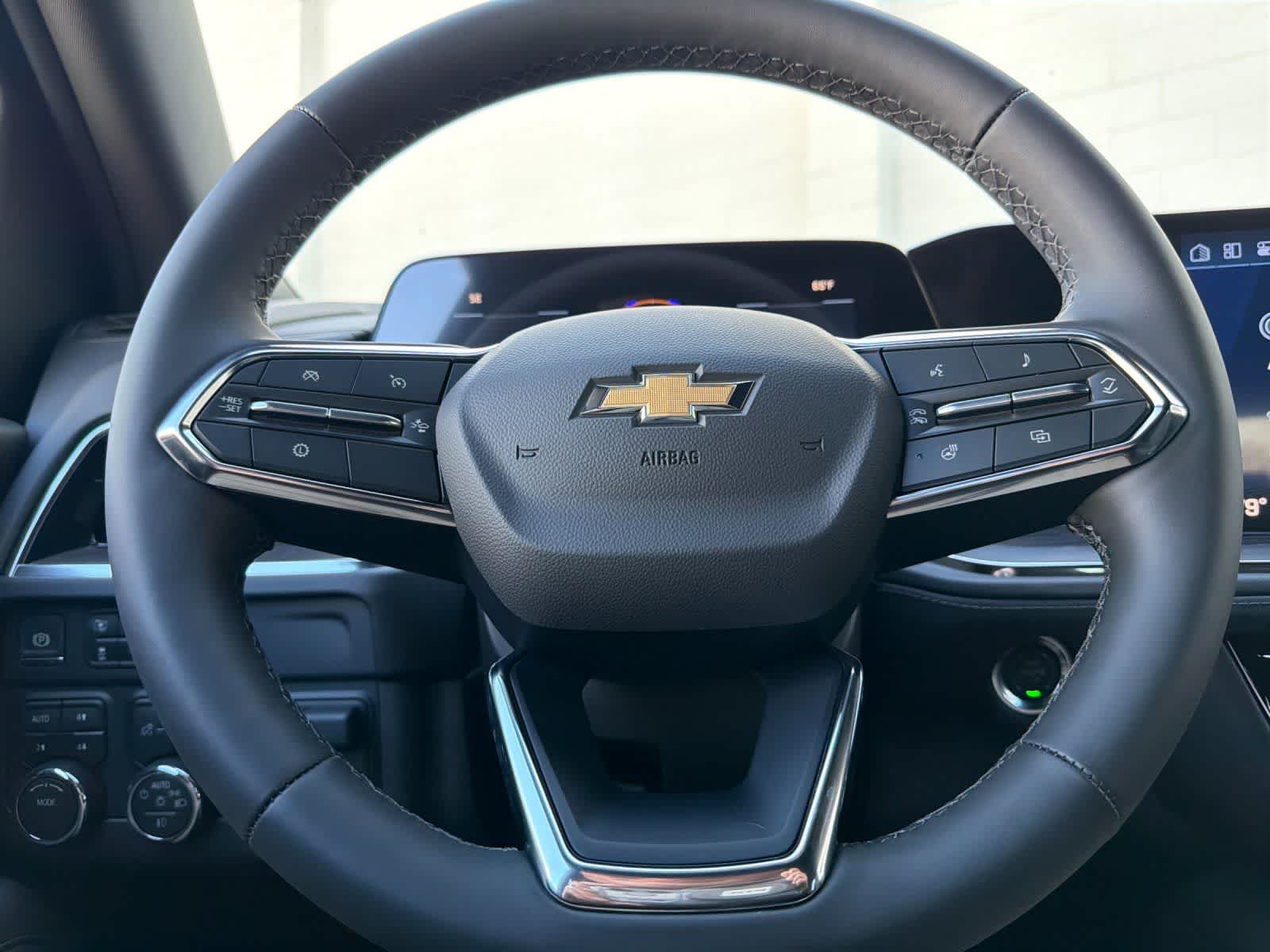 Thumbnail: 2026 Chevrolet Tahoe - 25