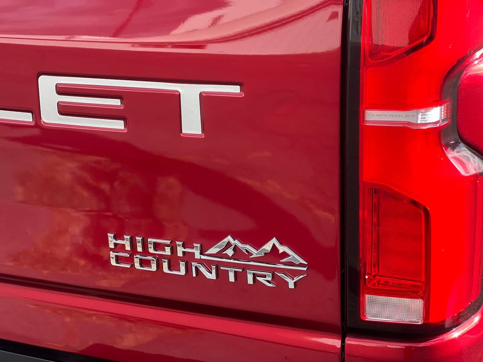 Thumbnail: 2024 Chevrolet Silverado 3500 - 24