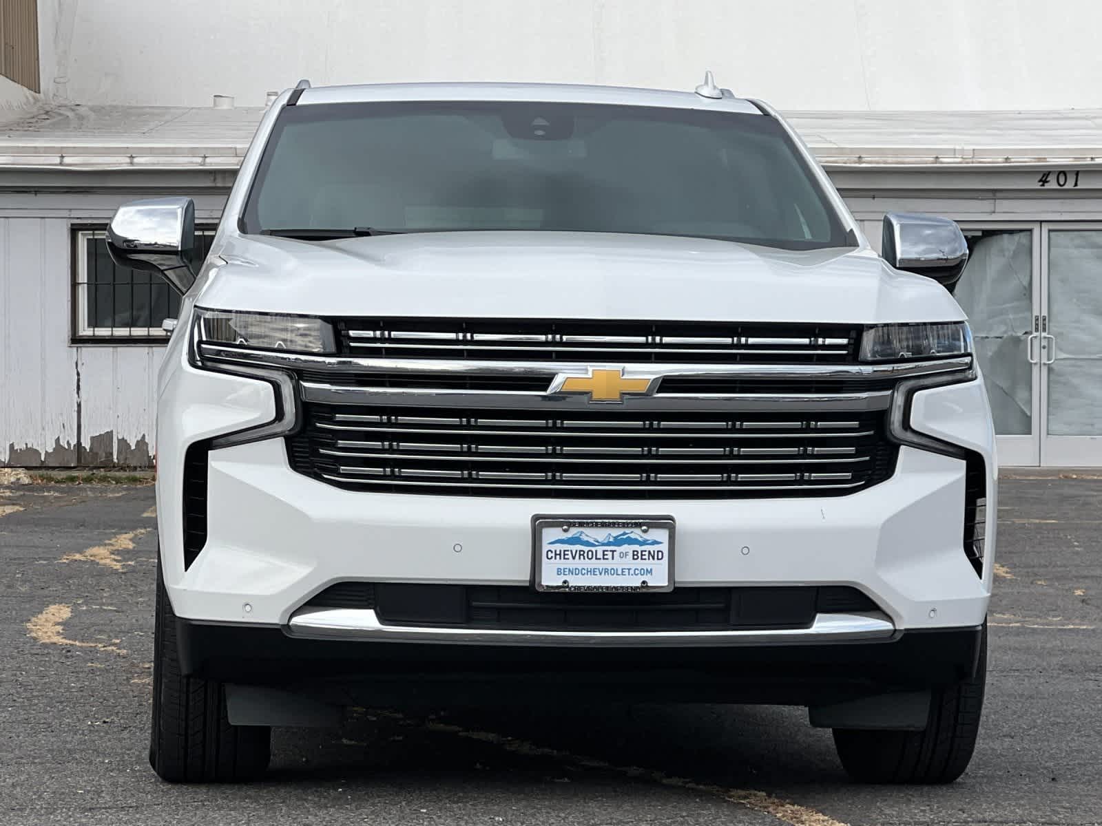 Thumbnail: 2023 Chevrolet Suburban - 10