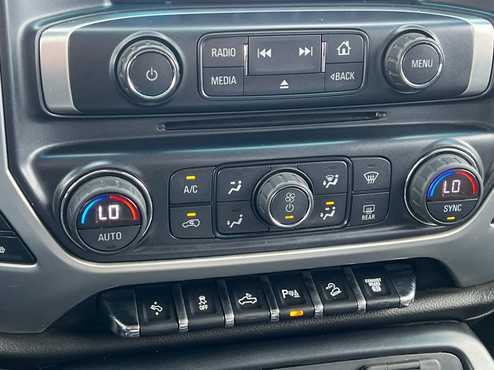 Thumbnail: 2018 GMC Sierra 3500 - 20