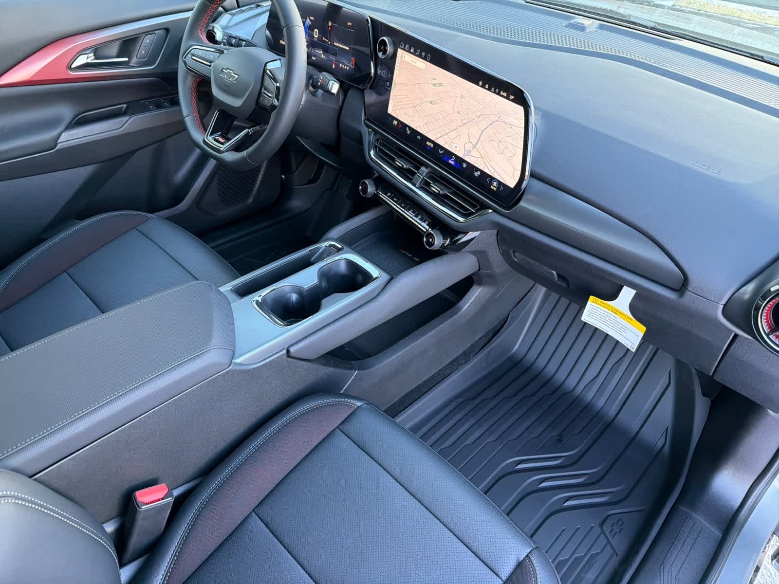 Thumbnail: 2026 Chevrolet Equinox - 16