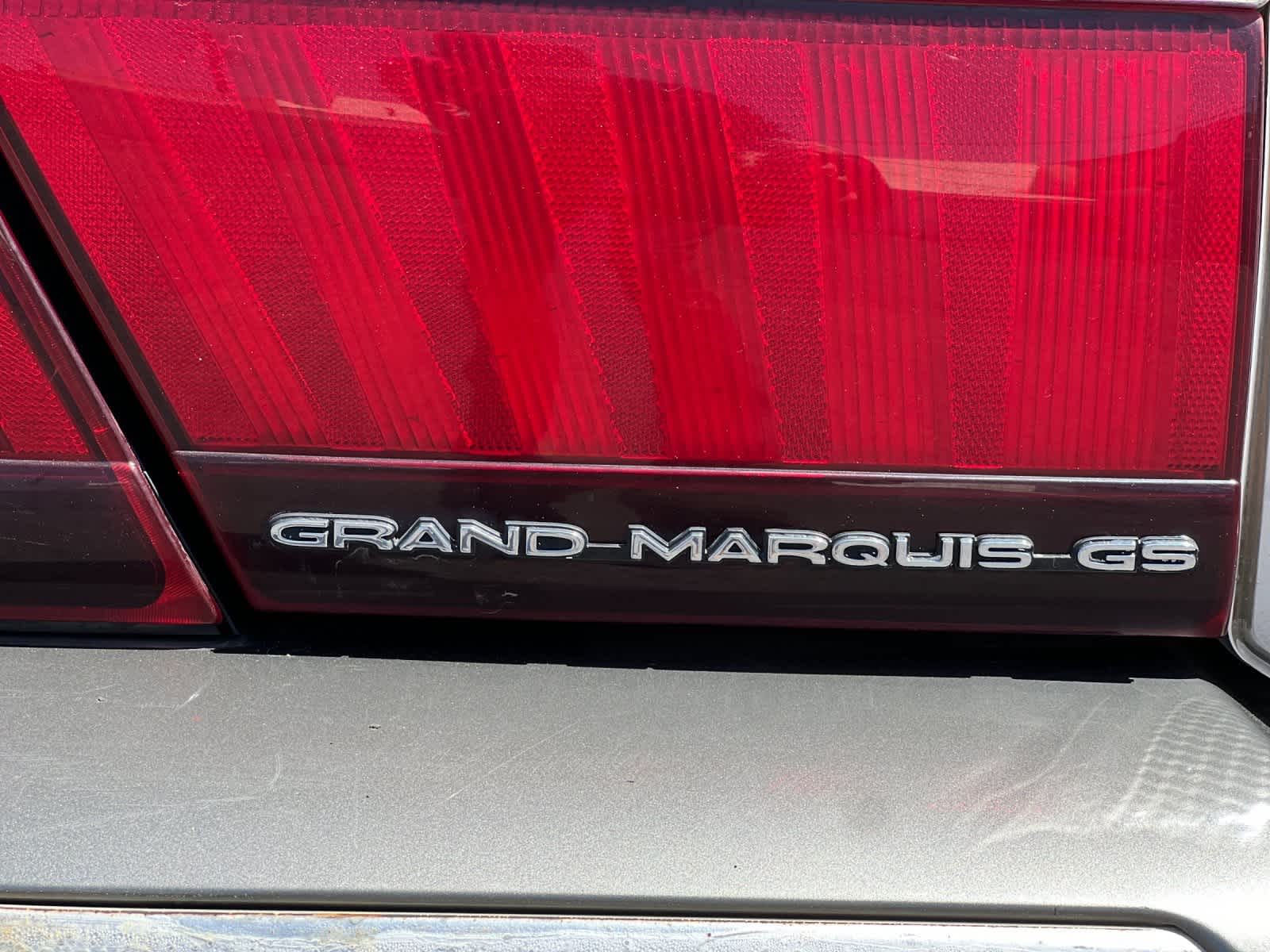Thumbnail: 2002 Mercury Grand Marquis - 24