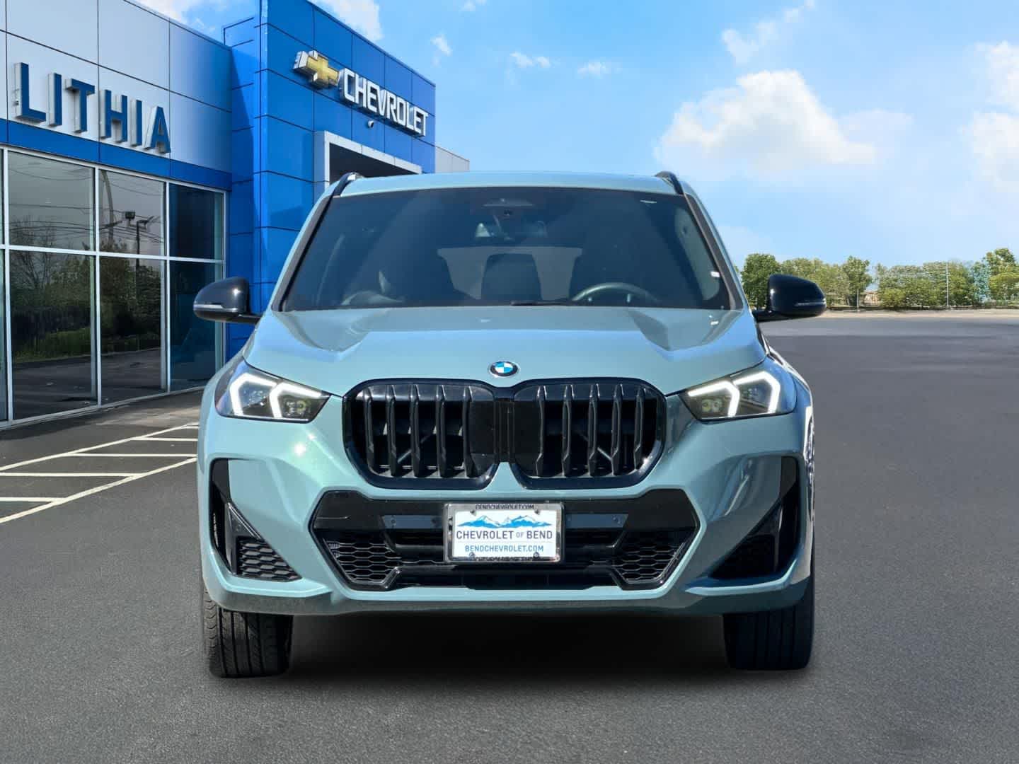 Thumbnail: 2023 BMW X1 - 10