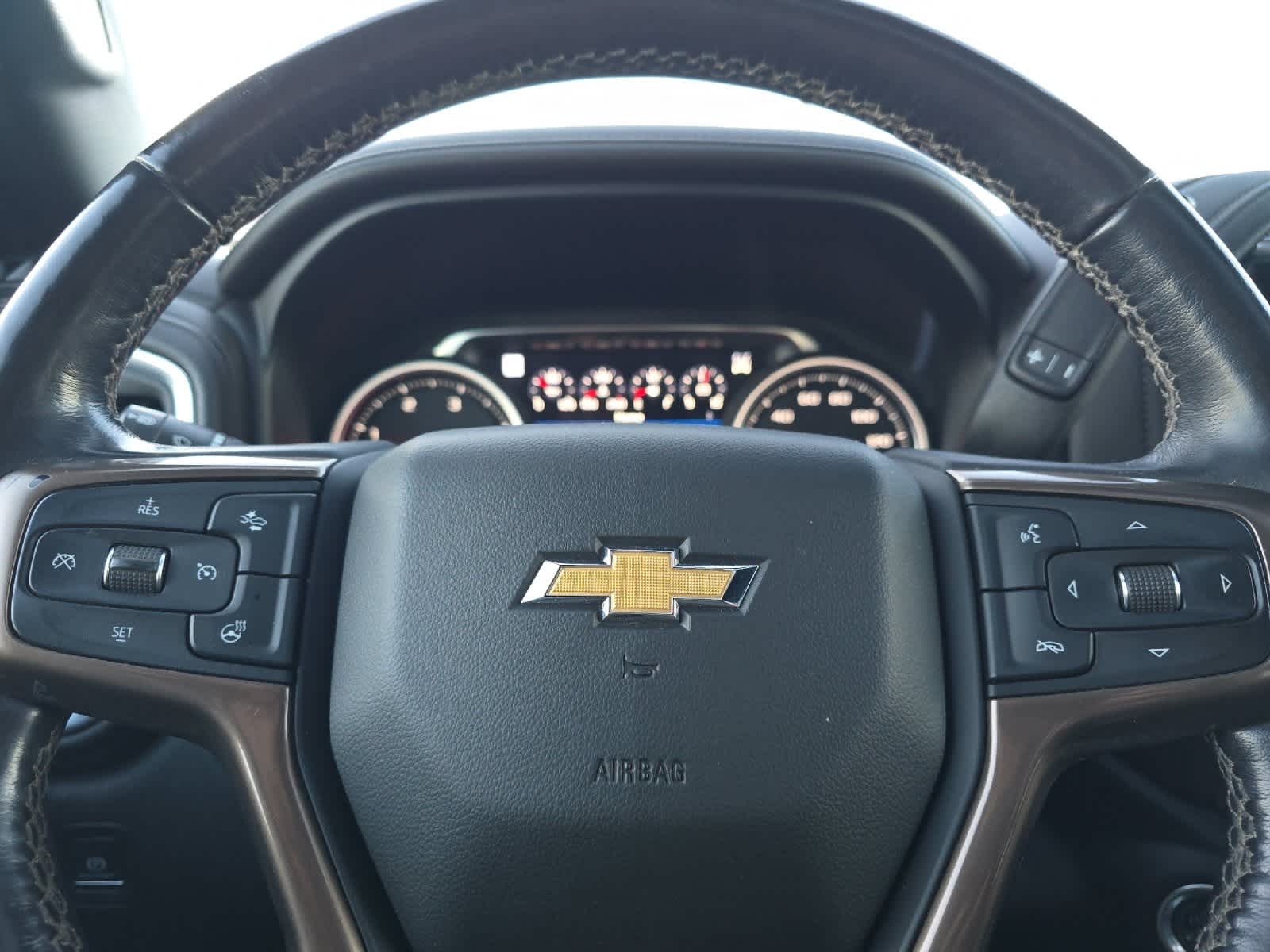 Thumbnail: 2021 Chevrolet Silverado 3500 - 22