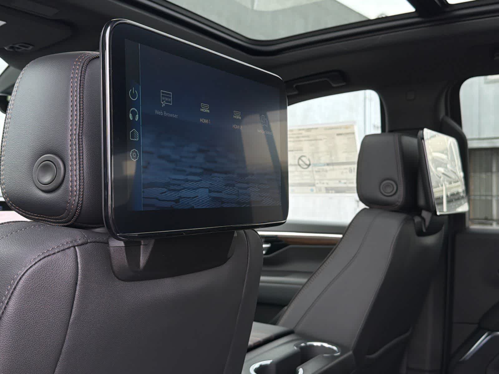 Thumbnail: 2026 Chevrolet Suburban - 16