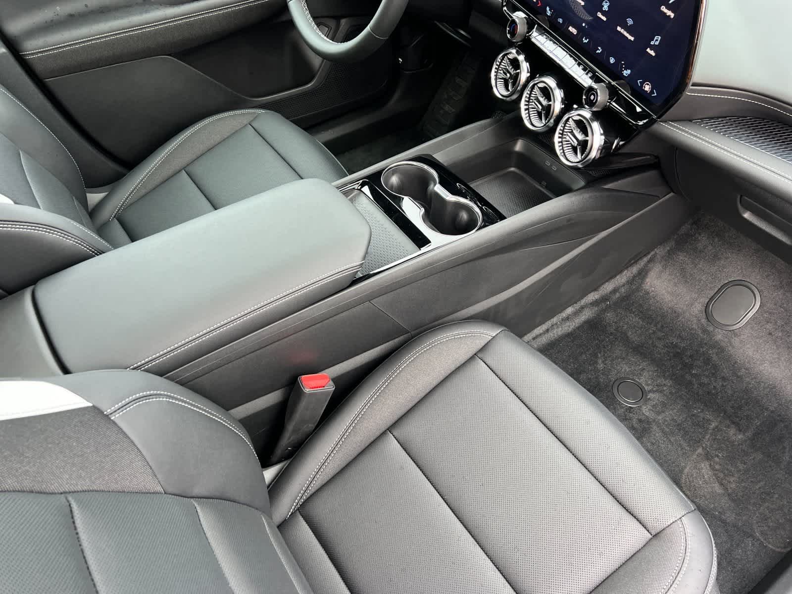 Thumbnail: 2026 Chevrolet Blazer EV - 14