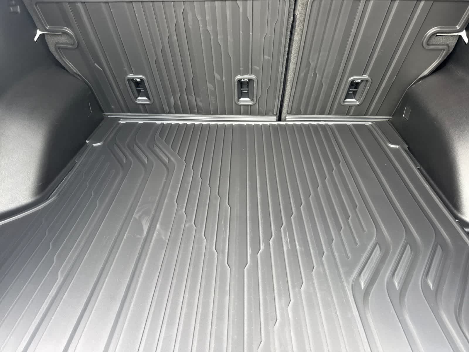 Thumbnail: 2026 Chevrolet Equinox - 15